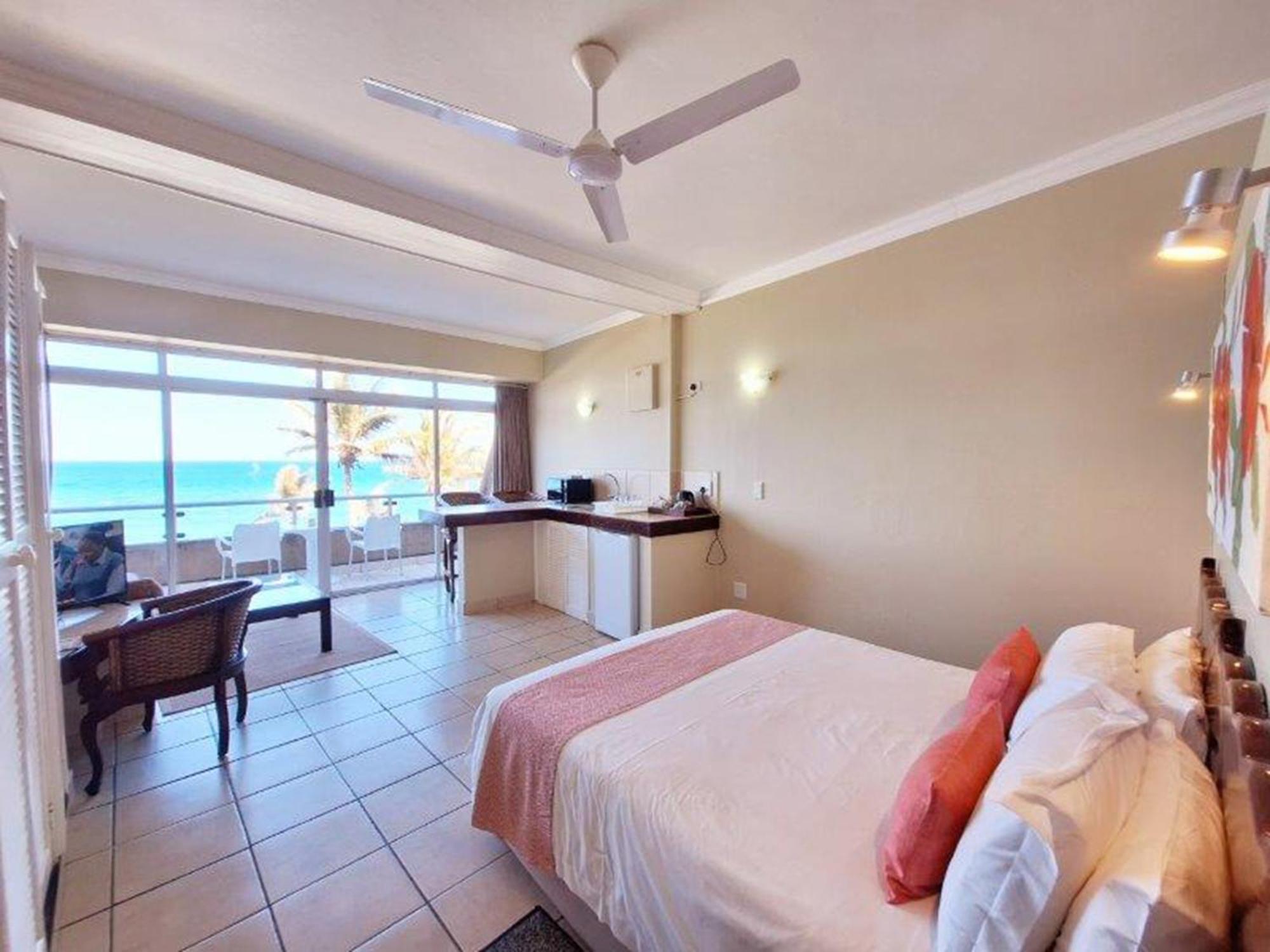 Salt Rock Hotel And Beach Resort Ballito Exterior photo