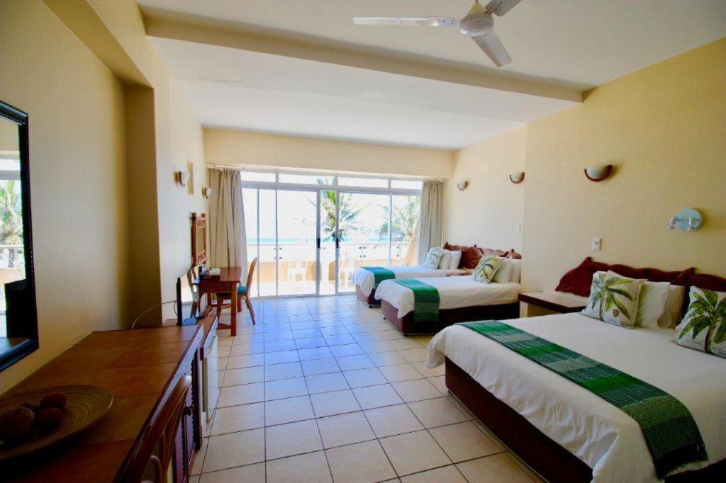 Salt Rock Hotel And Beach Resort Ballito Exterior photo
